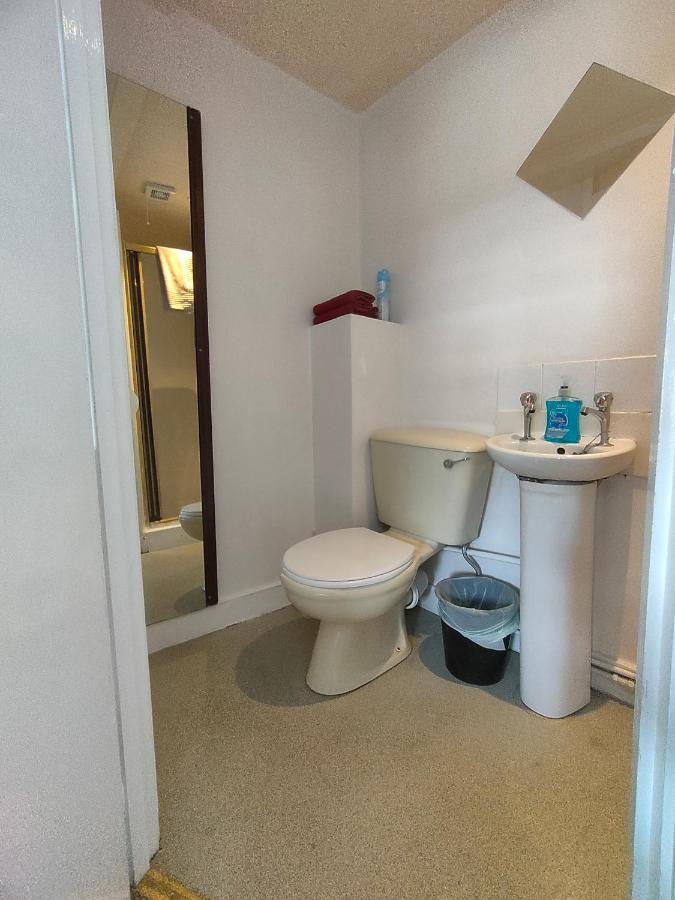 Nomad Nest Hostel Plymouth Bagian luar foto