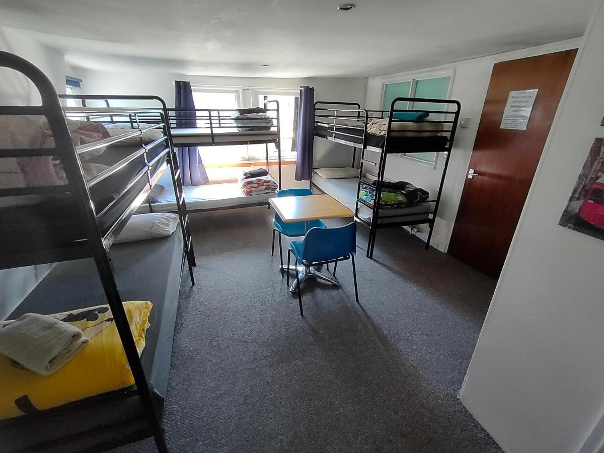Nomad Nest Hostel Plymouth Bagian luar foto