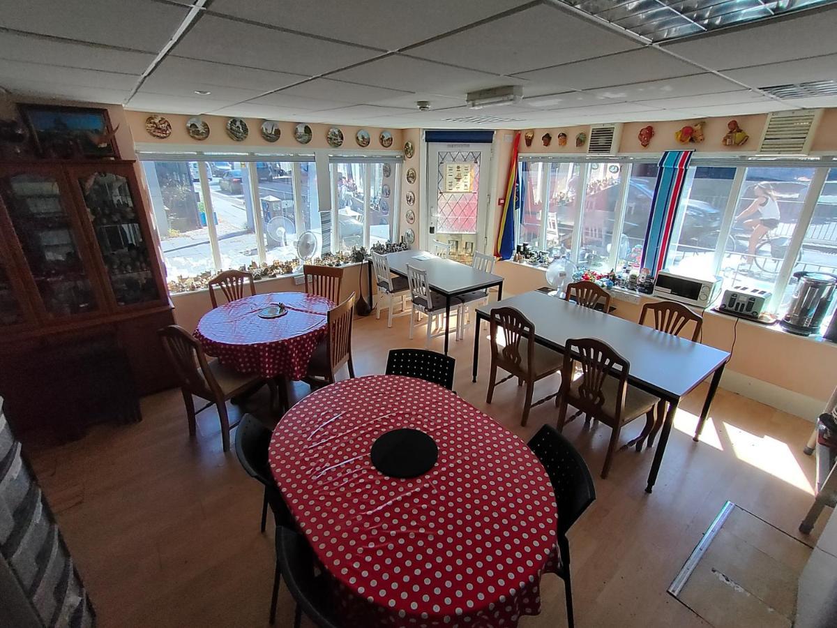 Nomad Nest Hostel Plymouth Bagian luar foto