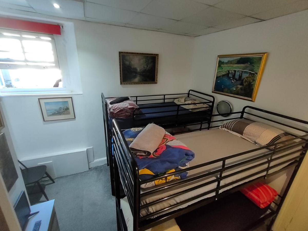 Nomad Nest Hostel Plymouth Bagian luar foto