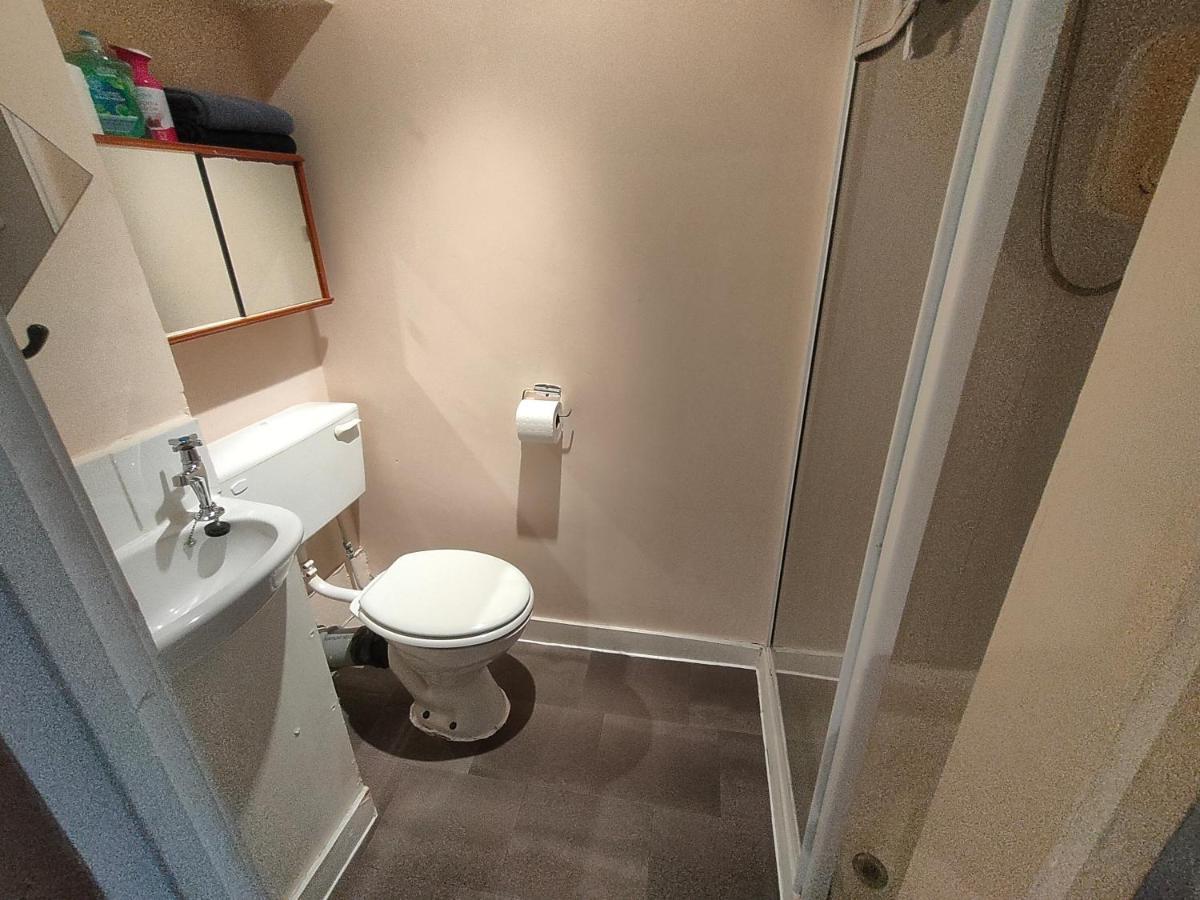 Nomad Nest Hostel Plymouth Bagian luar foto