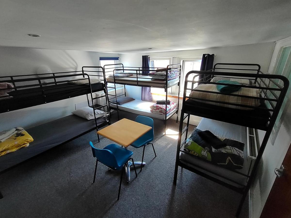 Nomad Nest Hostel Plymouth Bagian luar foto
